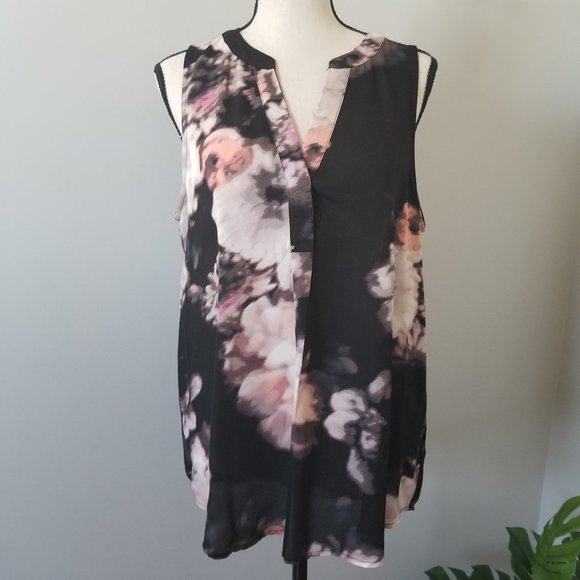 N/A Tops - Floral semi-sheer V-neck tank tunic M